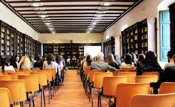auditorium-restaurant-workshop-meeting-meal-training-618609-pxhere.com auditorium-restaurant-workshop-meeting-meal-training-618609-pxhere.com